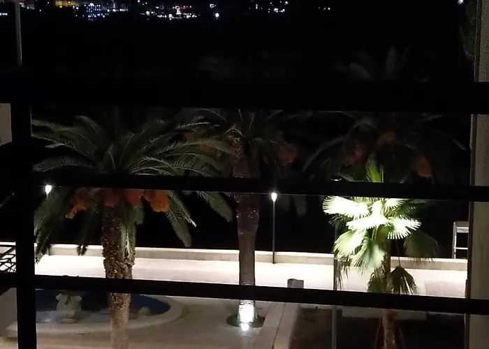 Enmar Promenade * Sarandë